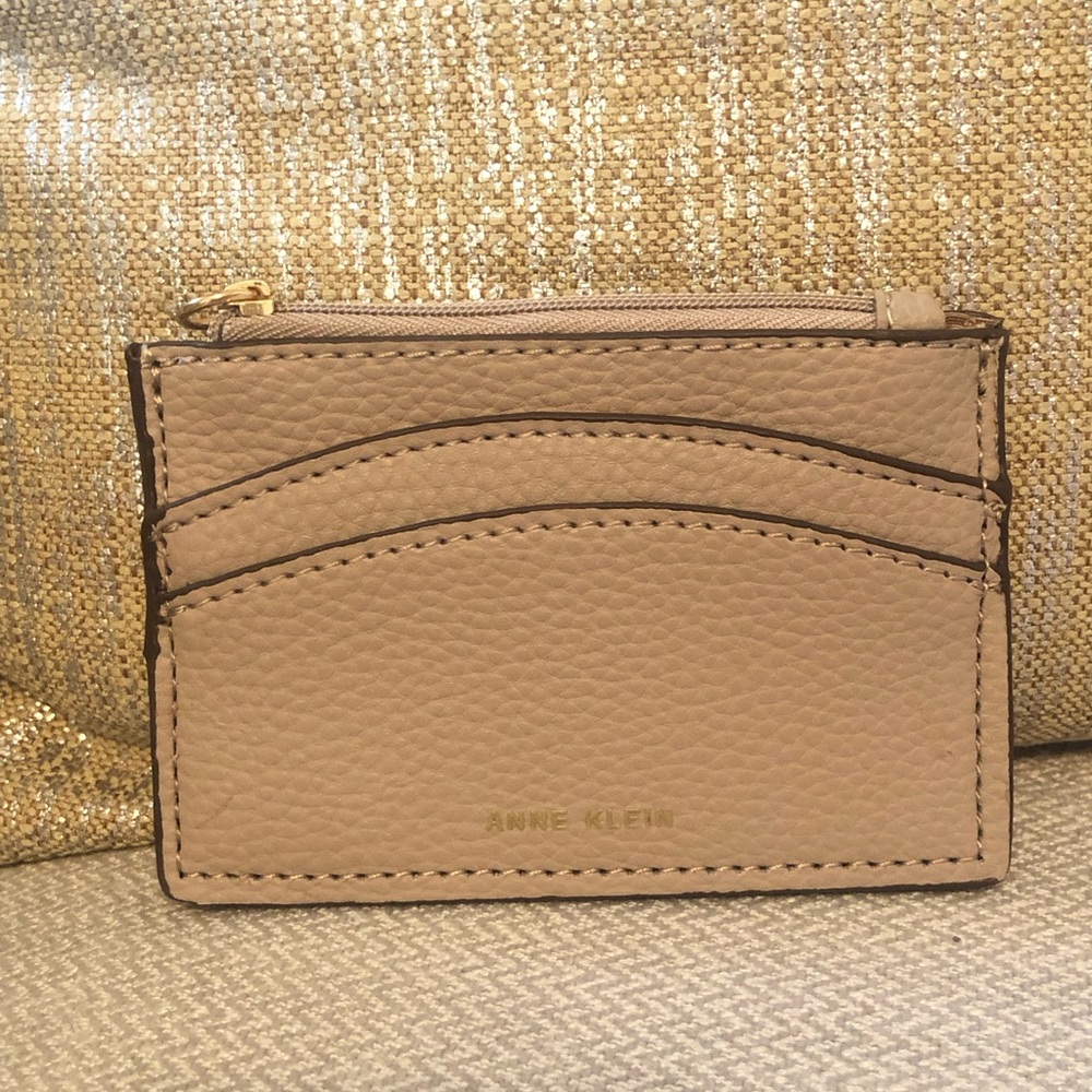 NWOT Anne Klein Cardholder